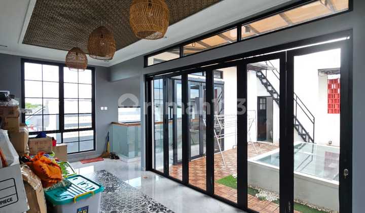 Rumah Mewah Cantik Full Renov & Full Furnish Di Cluster Lavesh, Harapan Indah, Bekasi 2