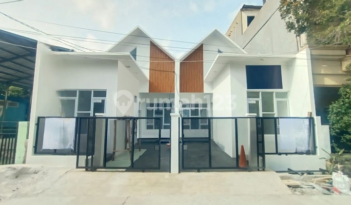 Rumah Baru Cantik Minimalis Modern Tropis Di Kota Harapan Indah, Bekasi Rumah Baru Cantik Minimalis Modern Tropis Di Kota Harapan Indah, Bekasi