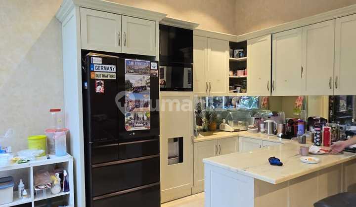 MURAH !! Dijual Rumah Kelapa Gading dalam komplek 2 lantai bagus