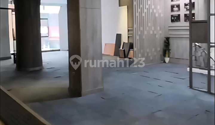 CHEAP!! For rent, 4.5-storey attached shophouse, vacant. CHEAP!! For rent, 4.5-storey attached shophouse, vacant.