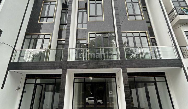 DIJUAL RUKO KOMERSIL BANGUNAN BARU RAPIH GOOD DEAL !! 4 LANTAI 1