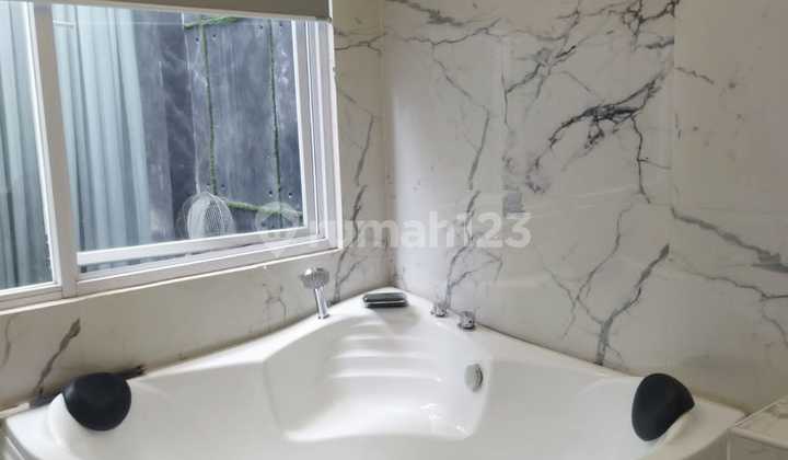 Murah!! Rumah Minimalis @Komplek Pelangi 2,5 Lantai Siap Huni 2