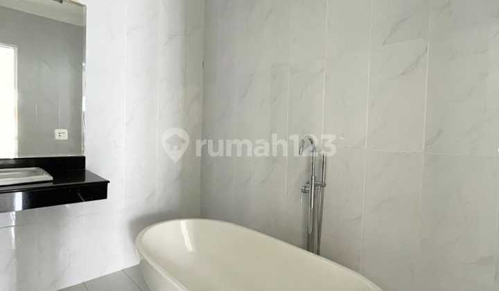 DIJUAL RUMAH BRAND NEW CILANDAK BAGUS KOSONGAN 3 LANTAI 2