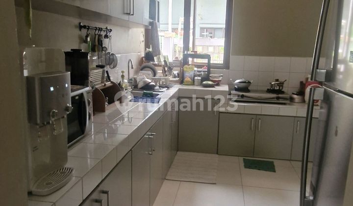 Dijual Rumah Rapi di Jgc 2