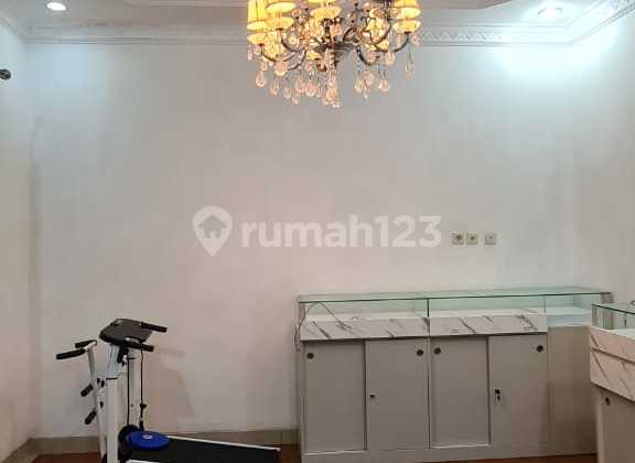 Murah!!! Dijual Rumah Sunter 3 Lantai SHM 2