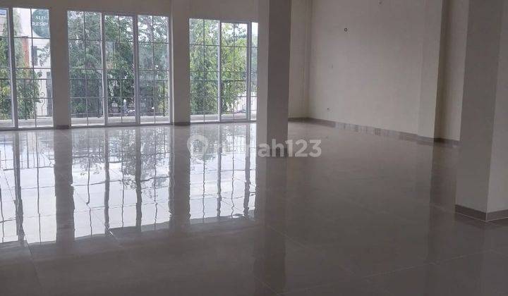 Disewakan Ruko Brand Cempaka Putih 2