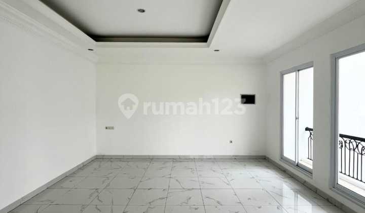Brand New Modern Town House Cilandak Private Cluster 3 lantai 2