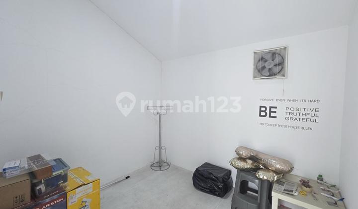 MURAH !! DIJUAL RUMAH JANUR ASRI DALAM KOMPLEK SIAP HUNI 1,5LT 2