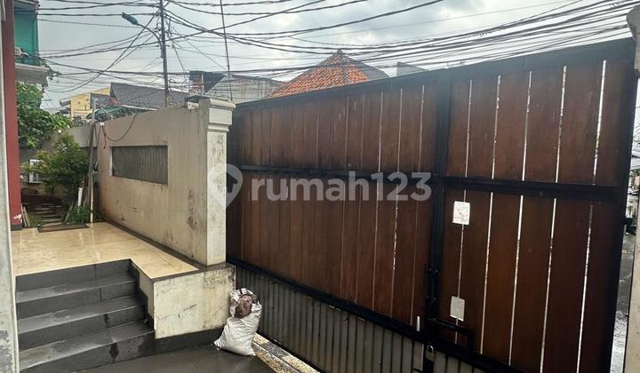 Murah !! Disewakan Rumah Otista Ada Lift 3 Lantai Siap Huni 2