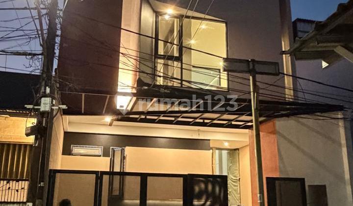 Murah Rumah Full Furnished 2 Lantai Siap Huni di Kelapa Gading