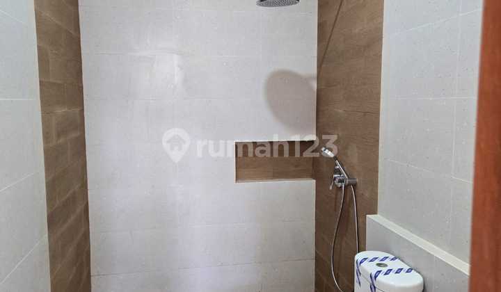 DIJUAL !! Rumah baru Kelapa Gading dalam komplek 2 lantai siap huni 2