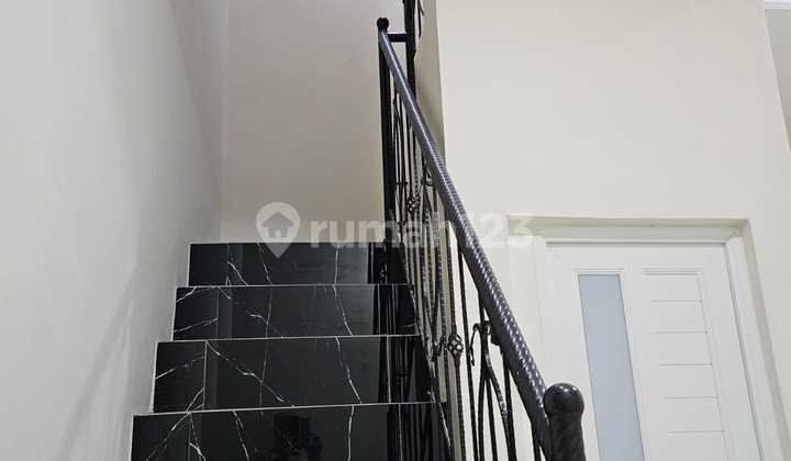 Murah !! Dijual Cepat Rumah Kost Kelapa Gading 4 Lantai 2