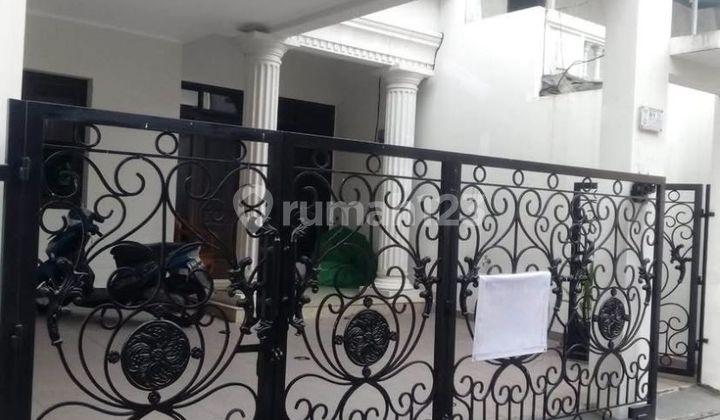 Murah !! Dijual Rumah Klasik Pondok Kopi 2 Lantai Siap Huni Murah !! Dijual Rumah Klasik Pondok Kopi 2 Lantai Siap Huni