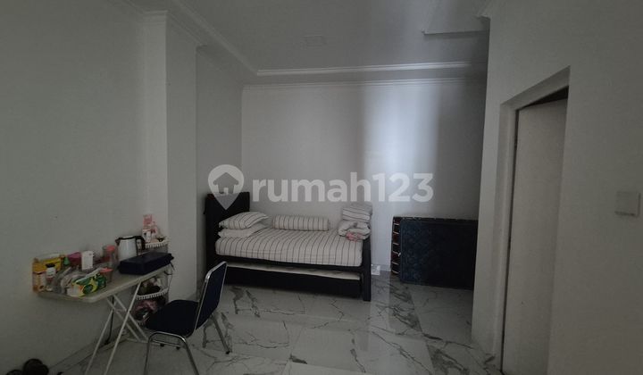 MURAH !! Dijual Rumah imperial gading minimalis 2 lantai bagus 2