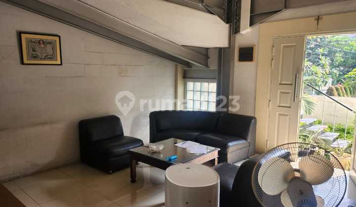 DIJUAL RUMAH KELAPA GADING BAGUS 3,5 LANTAI SIAP HUNI DIJUAL RUMAH KELAPA GADING BAGUS 3,5 LANTAI SIAP HUNI