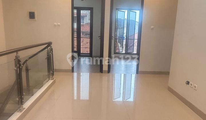 Murah!!!Rumah Brand New Pulo Asem 2