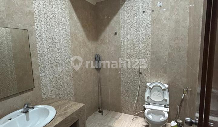 MURAH !! DIJUAL RUMAH SUNTER AGUNG BARAT KOSONGAN 2,5 LANTAI  2