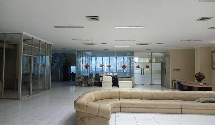 Disewakan Gedung Kantor Lantai 2 Dan 3 Di Tanah Abang 2