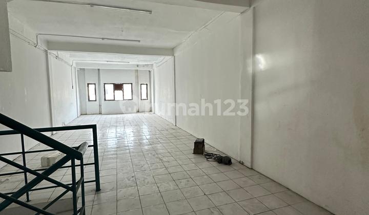 FOR SALE  Mega Sunter 3-story standard shop house ready for occupancy 2