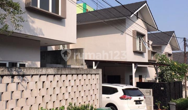 Cheap!!! House for Sale in Jagakarsa Cheap!!! House for Sale in Jagakarsa