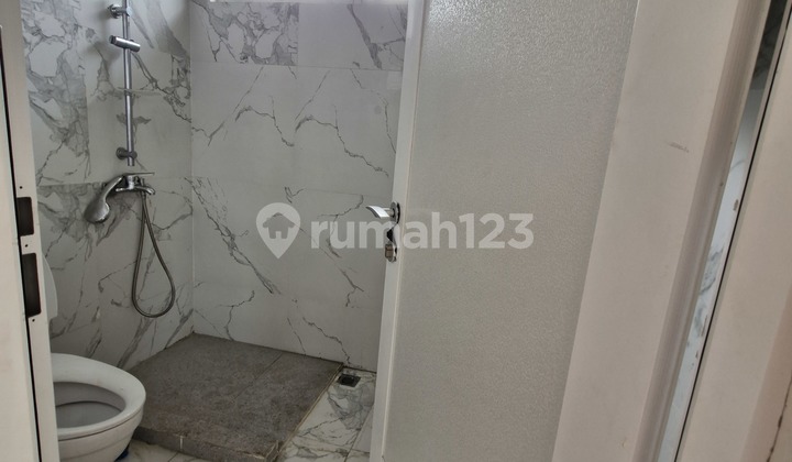 Dijual Rumah Cantik di Cipinang Indah