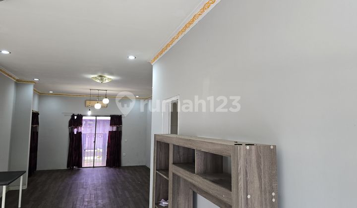 Disewakan Rumah Cluster Cassia JGC Bagus kosongan rapih 2 lantai 1
