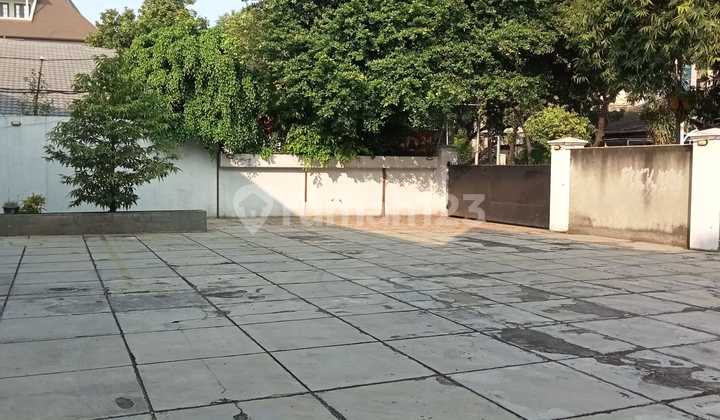 Dijual !! Gedung Kantor Kebayoran Baru kosongan bagus 3,5 lantai 2