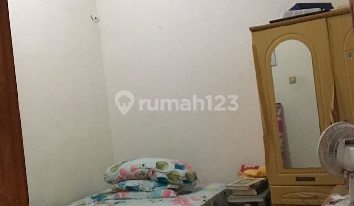 For Sale Family House Fully Built with Fish Pond Facilities in Tegalgede, Karanganyar. 2