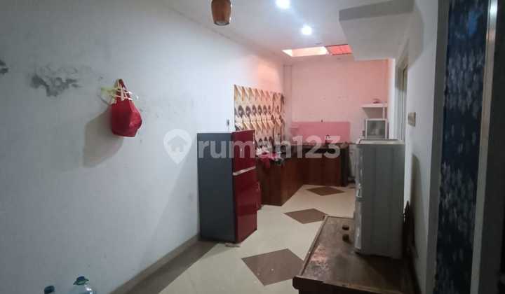 Disewakan Rumah 2 Lantai Modern Minimalis di Blulukan Colomadu Rp.43,000,000 /Tahun 2