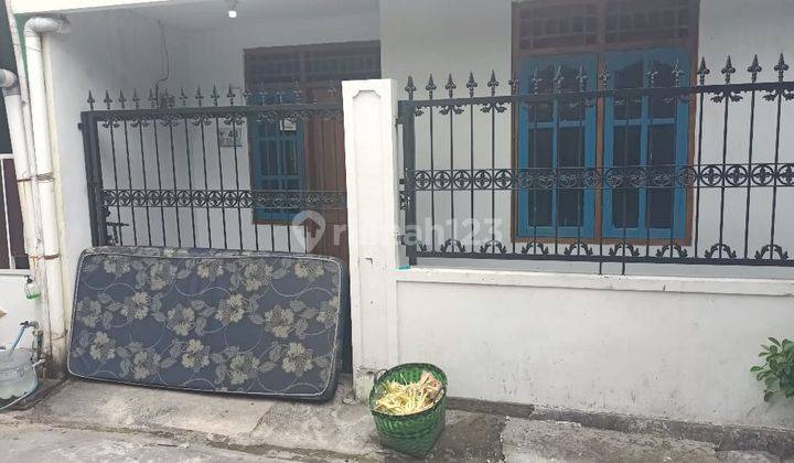 Dijual Rumah Minimalis Lokasi Ramai Penduduk, Akses Mudah di Cemani, Solo 1
