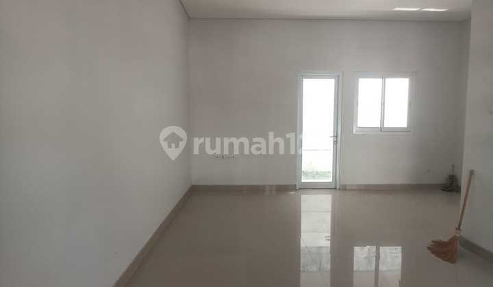 Rumah Baru 2 Lantai di Perum Elite Kertonatan, Kartasura, Sukoharjo 2