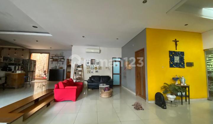 Rumah Hoek di Janur Asri 392 M2 Kelapa Gading 2