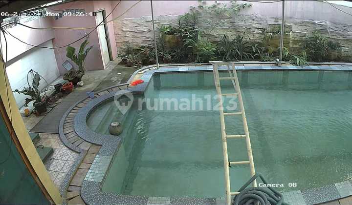 For Sale House on Jl Kayu Putih Selatan, Pulomas, Large Area + Swimming Pool 2