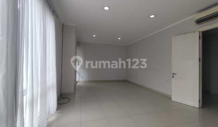 Rumah Sewa 2 Lantai Rapih Siap Huni Murah Grand Orchard Cilincing