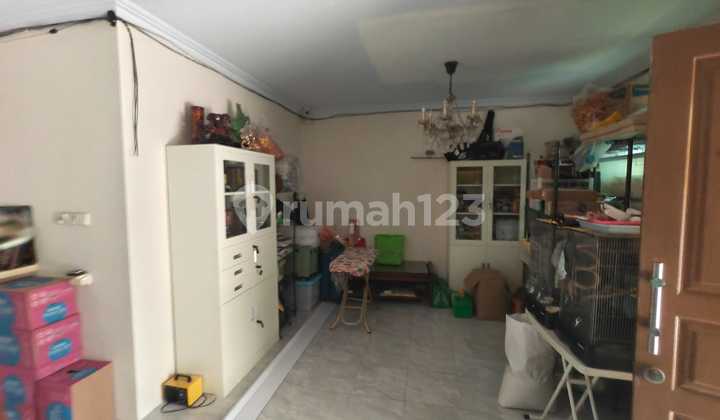 dijual rumah di jl janur elok kelapa gading