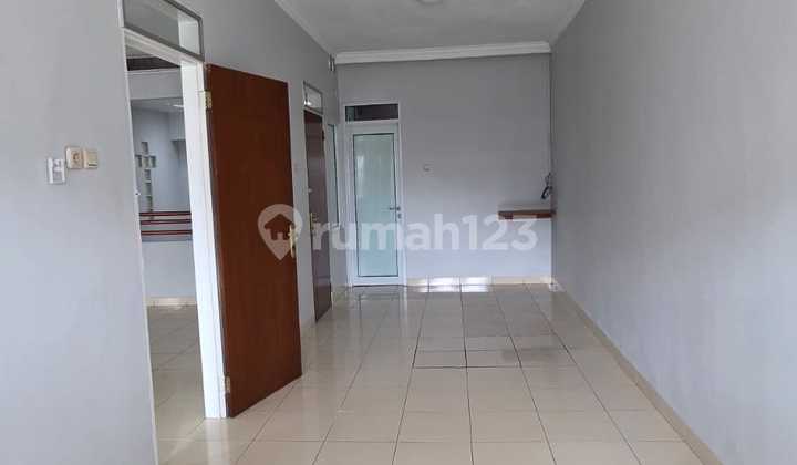 House, 2 Floors Neat Nice Jl Simponi Mas Kelapa Gading 2