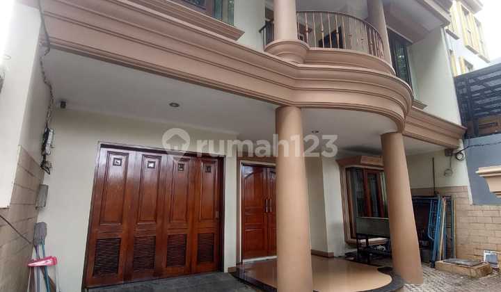 Rumah Sewa Di Lokasi Strategis Kopyor Raya Kelapa Gading