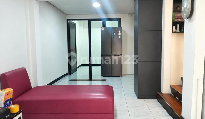 Rumah, 2 Lantai, SHM Sunter Karya Baru Renov Sangat Rapih