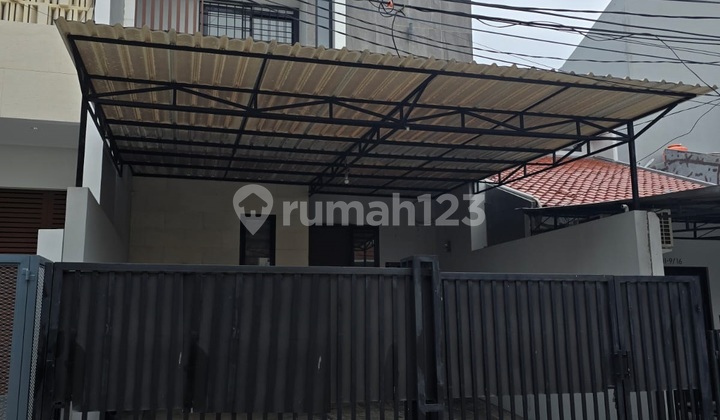Rumah bagus di kelapa lilin Kelapa Gading, Jakarta Utara