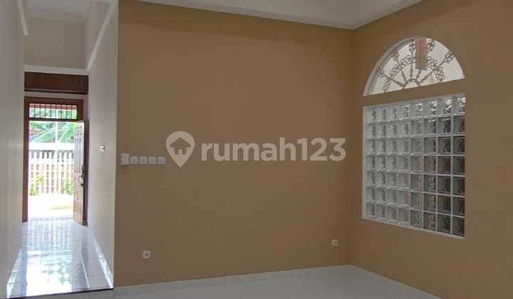 Rumah Kontrakan Bagus Kelapa Puyuh, Kelapa Gading