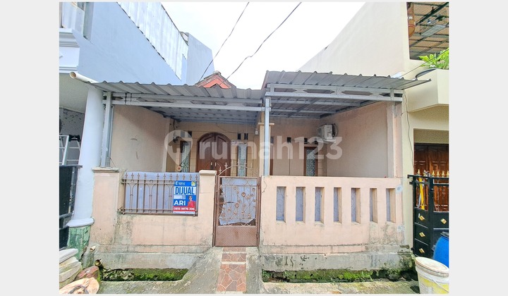 RUMAH CISAUK Area Hidup Luas 72m DEKAT AEON PASMOD STASIUN CISAUK