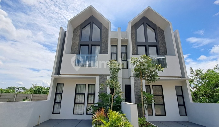 RUMAH 2 LANTAI BAGUS TERMURAH CISAUK DEKAT TOL PASAR STASIUN 