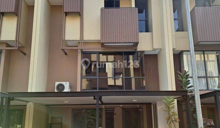 BU RUMAH 3 LANTAI FURNISH SIAP HUNI IMPRESAHAUS TABEBUYA SERPONG 2