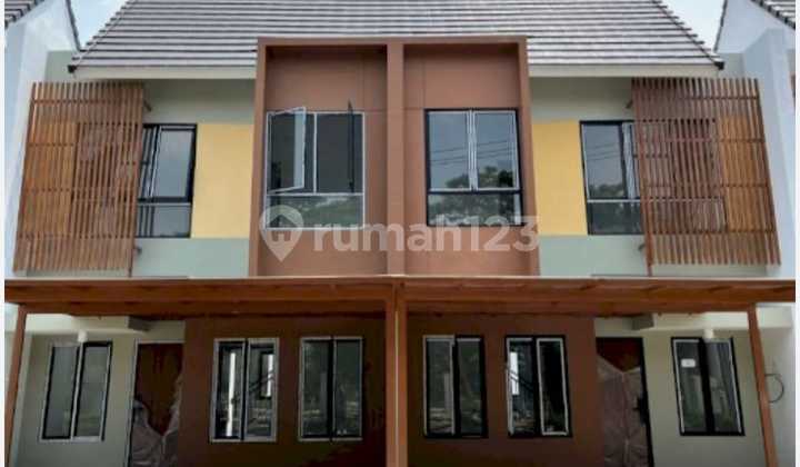 For Rent IDR 40M/Year - Minimalist Modern Two-Story House in Panjibuwono Casablanca Cluster