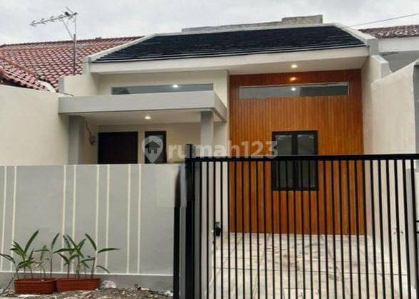  HANYA 810 JUTA! Rumah Modern 1 Lantai di Perum Telaga Mas  1