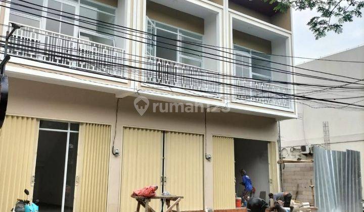 Cocok Buat Dagang! Ruko Usaha Kawasan Kuliner di Pondok Ungu Permai – Lokasi Ramai! 2
