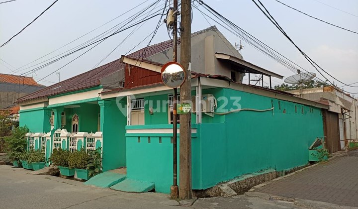 Rumah 1 1/2 Lantai Di Komplek Bintara Jaya Bekasi Barat 2