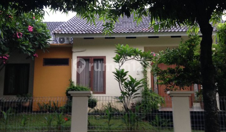 Rumah Strategis Di Kemang Pratama 1, Bekasi