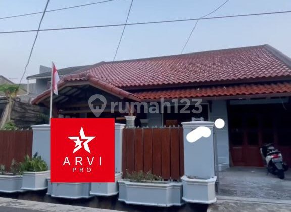 Strategic House in Duren Sawit, East Jakarta