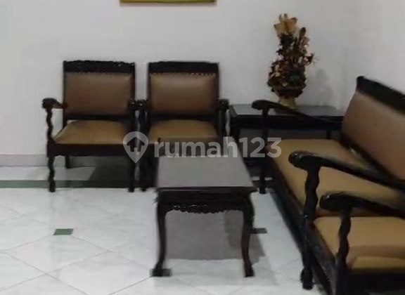 Rumah 2 ½ Lantai Furnish Di Pulogadung Jakarta Timur 2